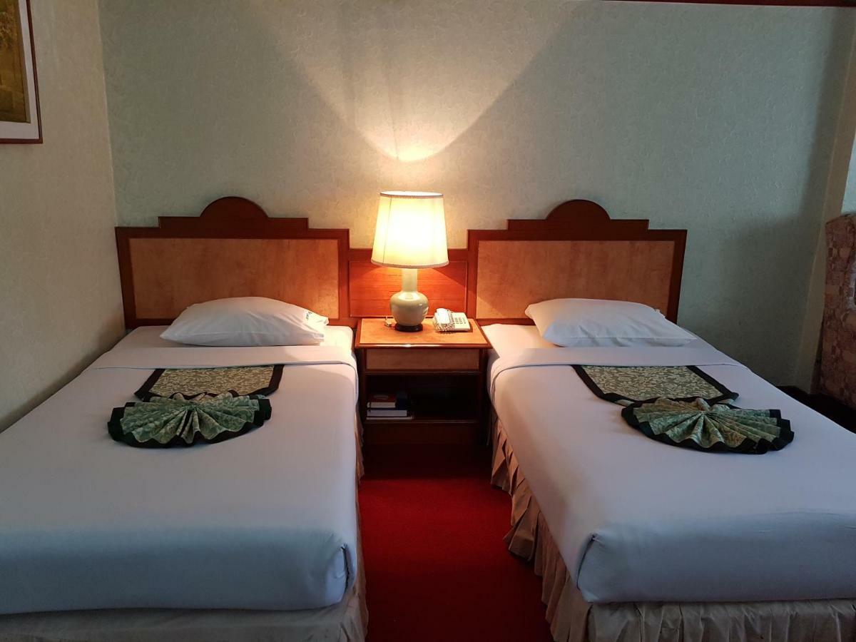 The Park Hotel Sukhumvit 7 Bangkok Extérieur photo