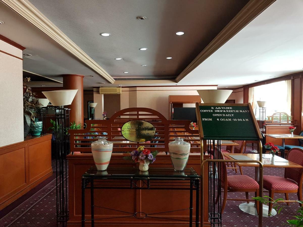 The Park Hotel Sukhumvit 7 Bangkok Extérieur photo