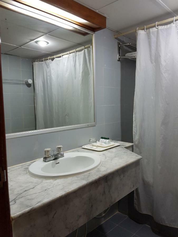 The Park Hotel Sukhumvit 7 Bangkok Extérieur photo